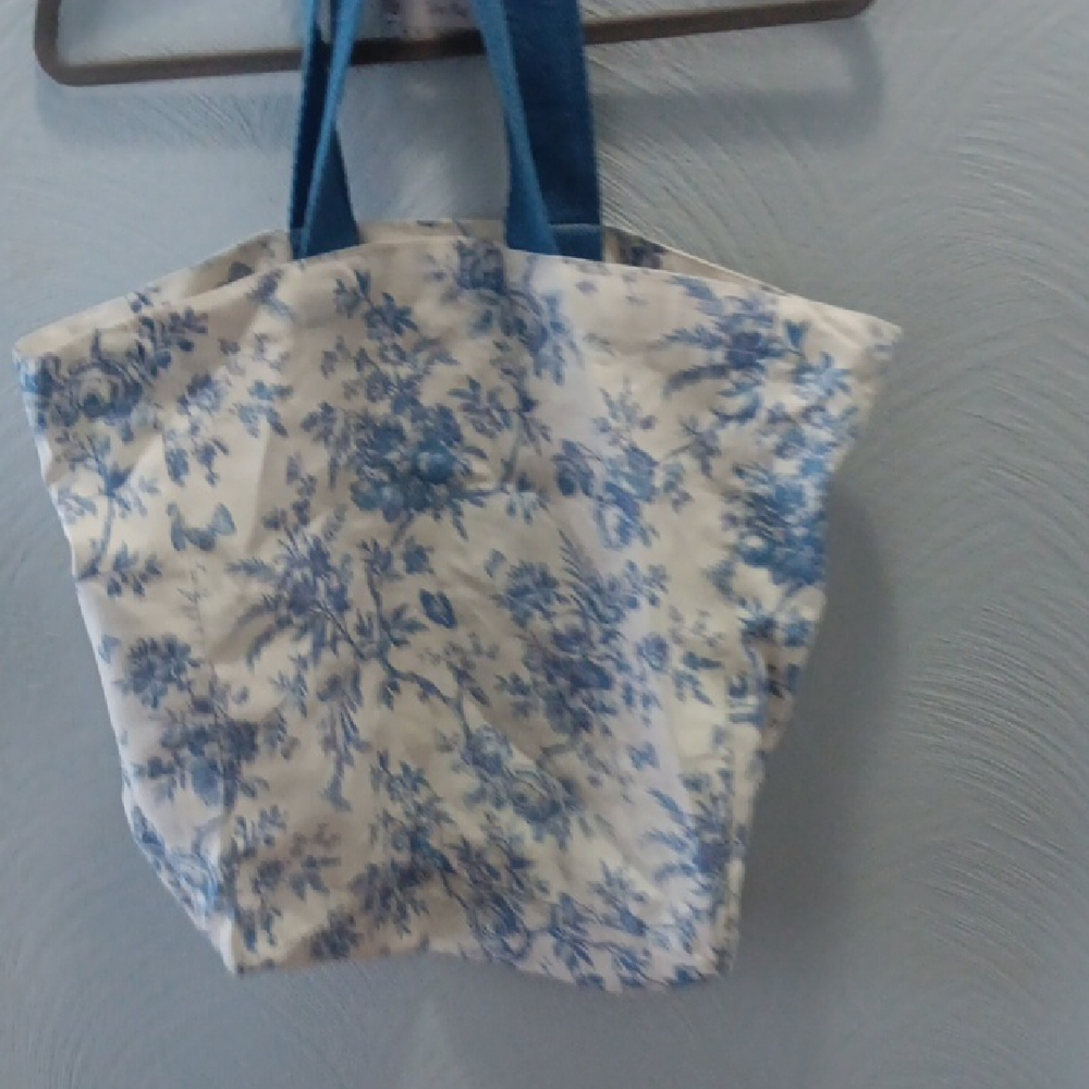 Laura Ashley Blue Floral Tote Bag - Picture 4 of 7